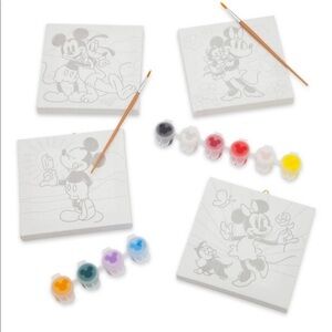 New in package Disney Mickey/Minnie mouse friends DIY 4 pack canvases w/painf